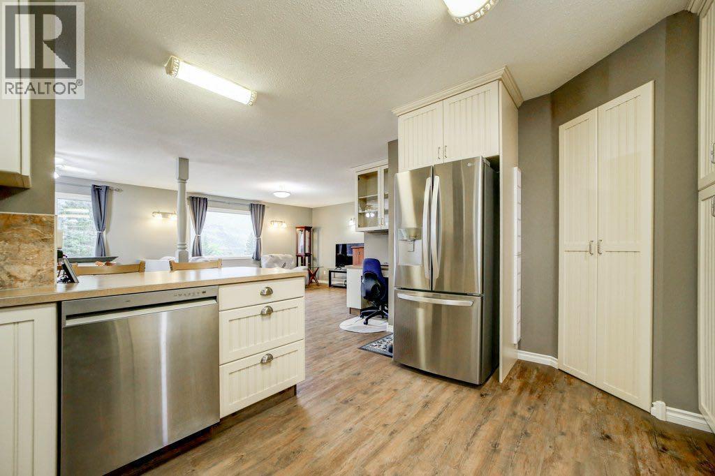 20725 23 Avenue, Bellevue, Alberta  T0K 0C0 - Photo 13 - A2247485