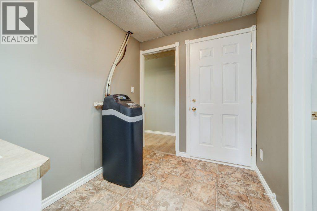 20725 23 Avenue, Bellevue, Alberta  T0K 0C0 - Photo 28 - A2247485