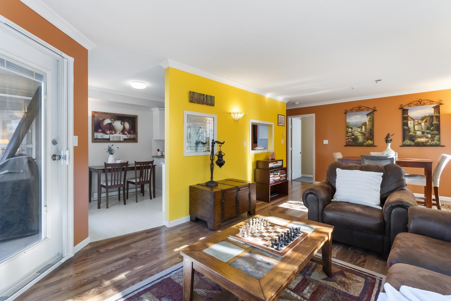 313 8139 121a Street, Surrey, British Columbia  V3W 0Z2 - Photo 6 - R3060106