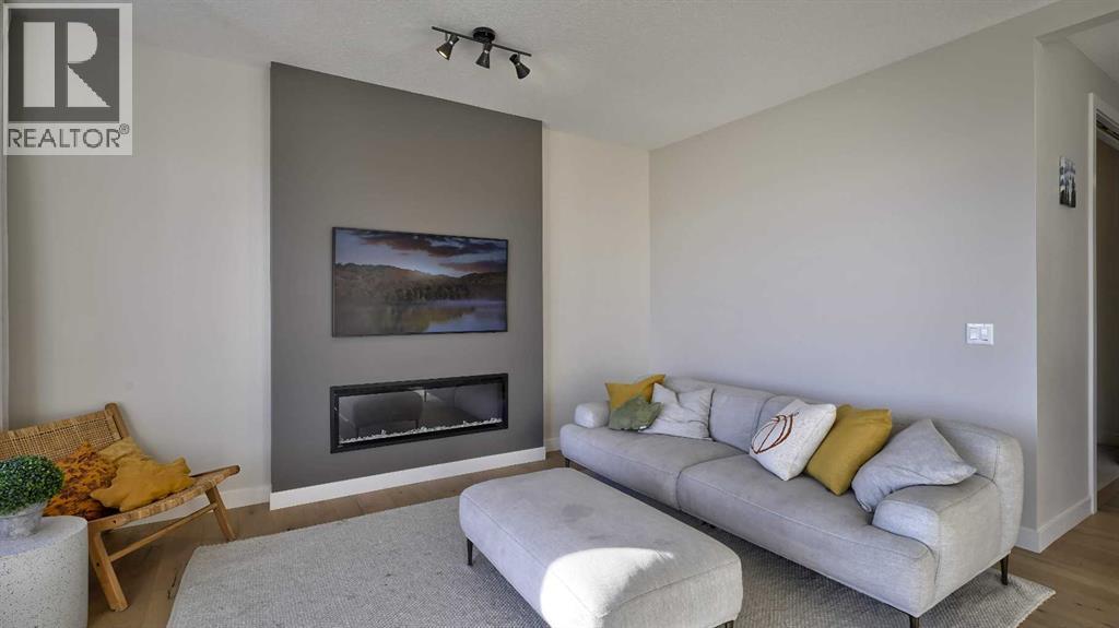 256 Precedence View, Cochrane, Alberta  T4C 3B4 - Photo 9 - A2264477