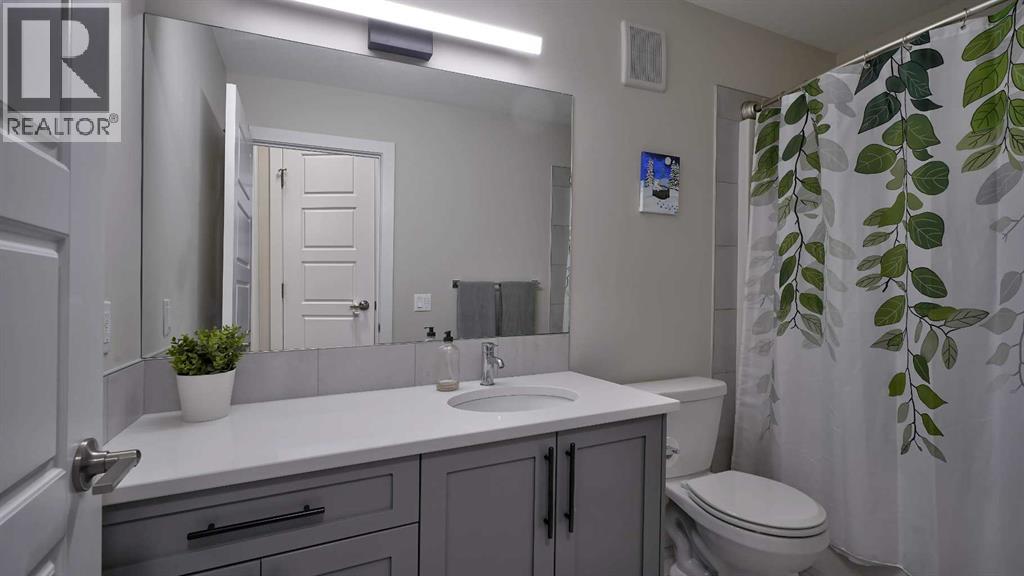 256 Precedence View, Cochrane, Alberta  T4C 3B4 - Photo 19 - A2264477