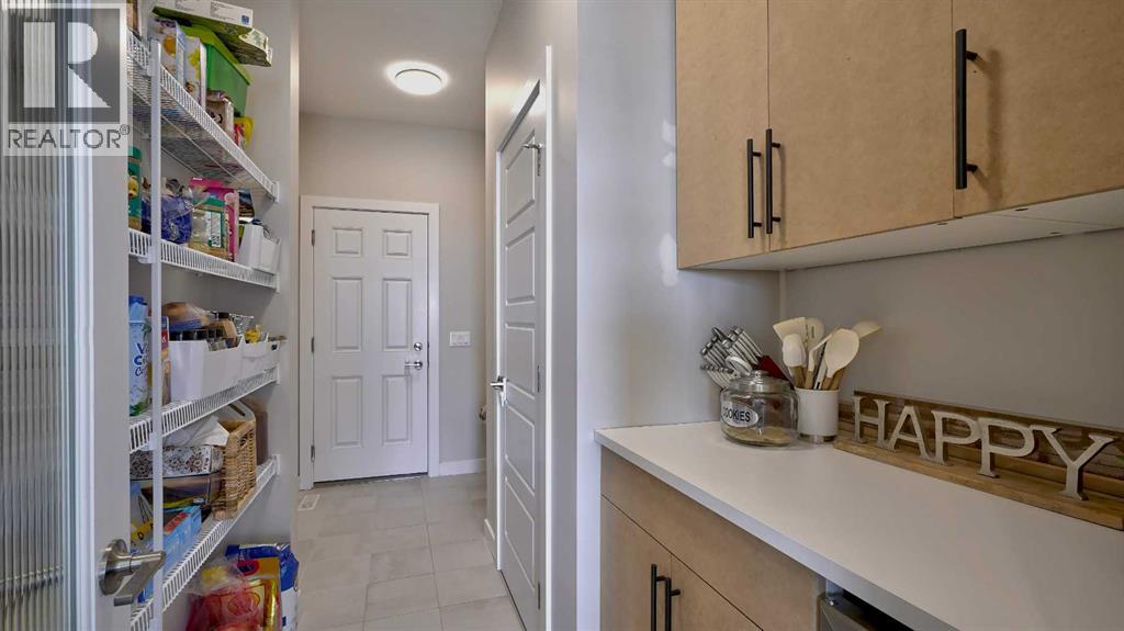 256 Precedence View, Cochrane, Alberta  T4C 3B4 - Photo 4 - A2264477