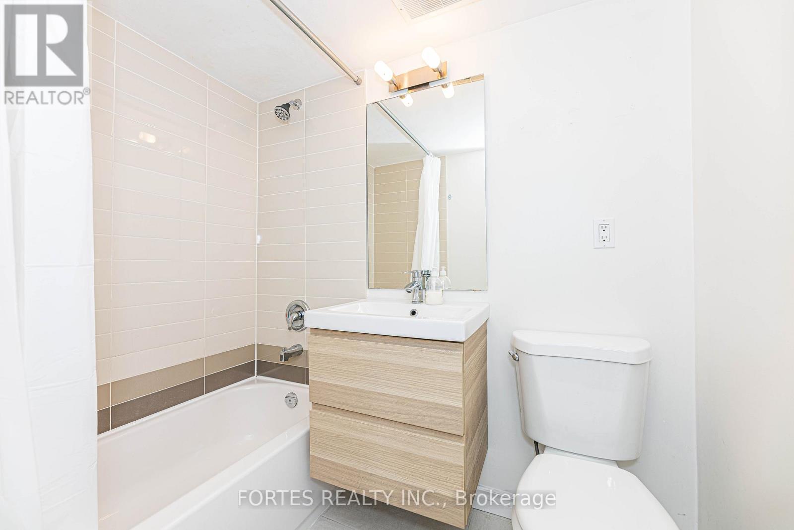 102 - 100 Coe Hill Drive, Toronto, Ontario  M6S 3E1 - Photo 18 - W12479609