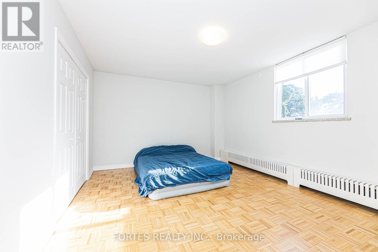 102 - 100 Coe Hill Drive, Toronto, Ontario  M6S 3E1 - Photo 19 - W12479609