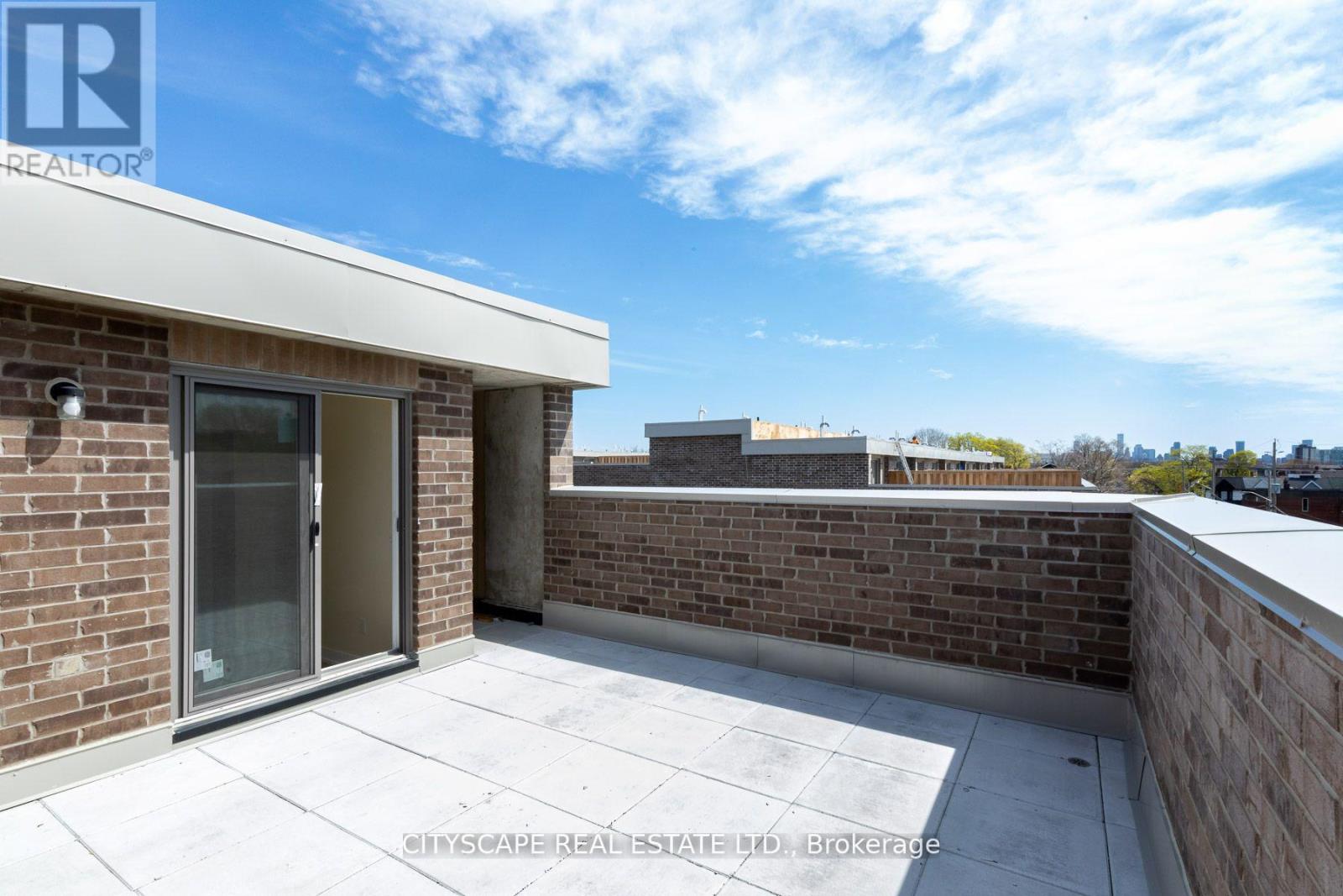 28 - 3 Elsie Lane, Toronto, Ontario  M6P 0B8 - Photo 16 - W12479613