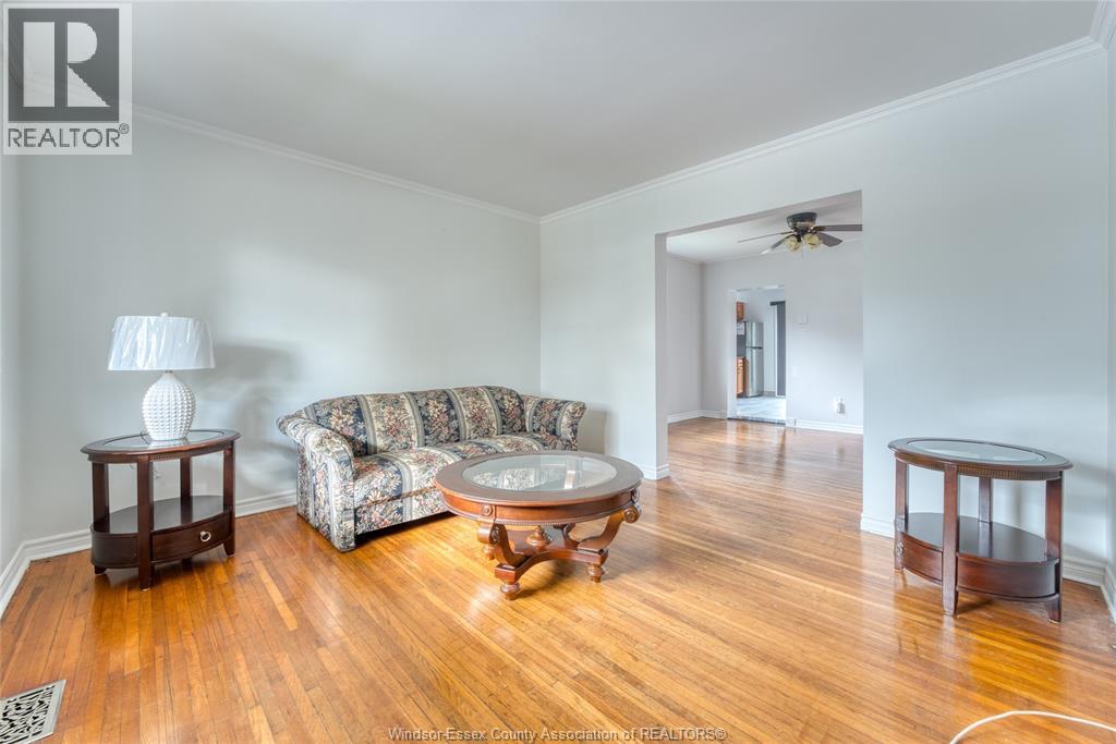 2226 Mercer Street, Windsor, Ontario  N8X 3R1 - Photo 3 - 25026973