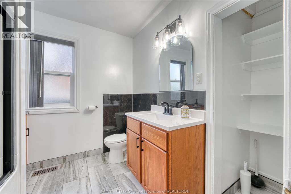 2226 Mercer Street, Windsor, Ontario  N8X 3R1 - Photo 11 - 25026973