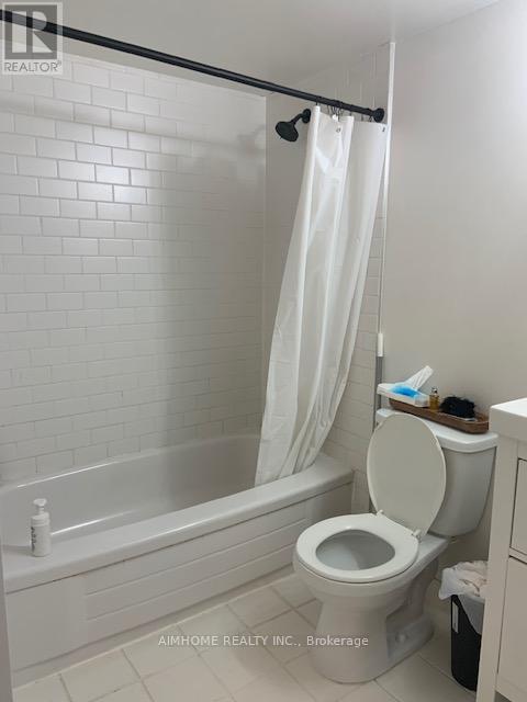 906 - 2585 Erin Centre Boulevard, Mississauga, Ontario  L5M 6Z7 - Photo 3 - W12479614