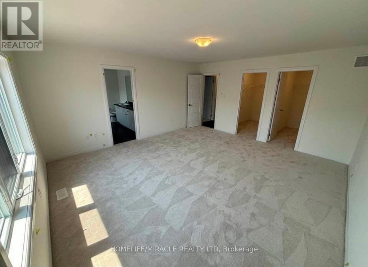 36 Port Crescent, Welland, Ontario  L3B 0N2 - Photo 7 - X12479638