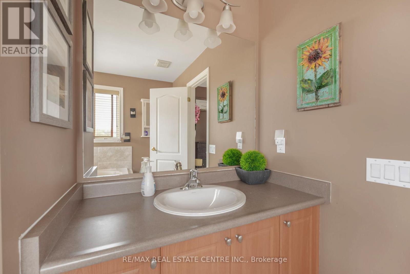 813 Greenwood Crescent, Shelburne, Ontario  L0N 1S0 - Photo 23 - X12479639