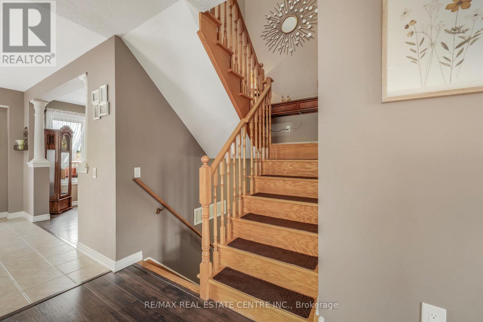 813 Greenwood Crescent, Shelburne, Ontario  L0N 1S0 - Photo 9 - X12479639