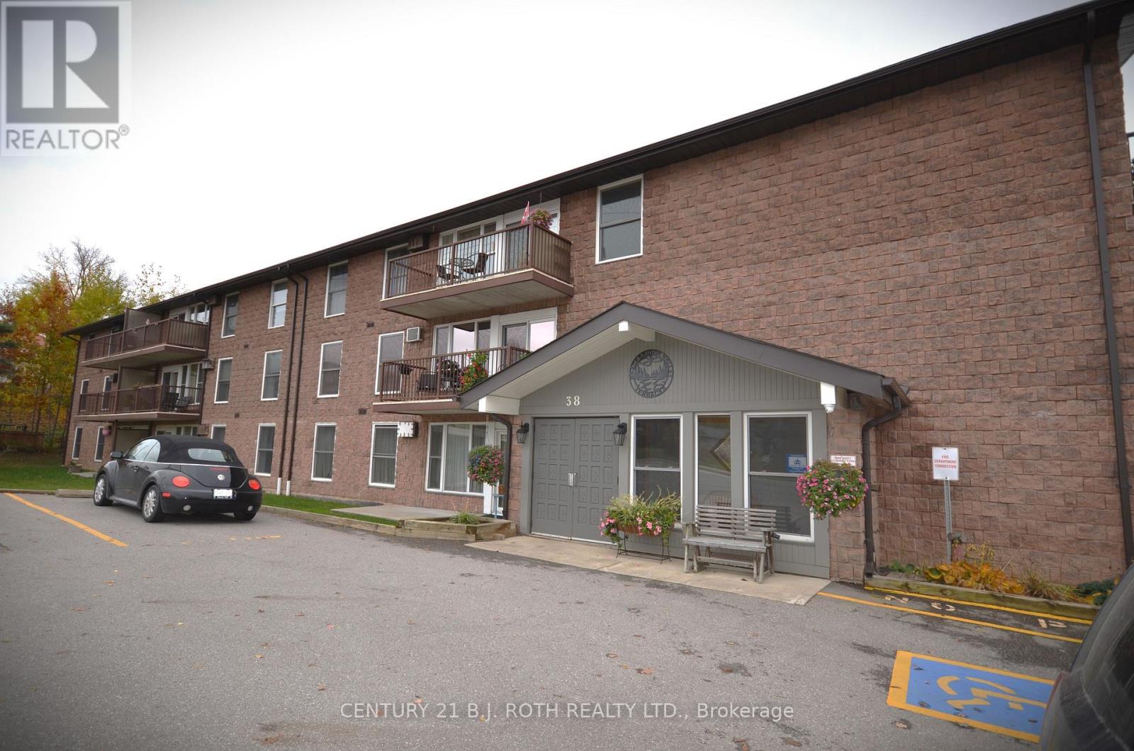 206 - 38 MONCK ROAD, Bracebridge, Ontario