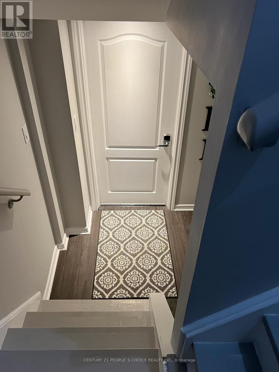 49 Humber Forest Court, Vaughan, Ontario  L4H 1N3 - Photo 24 - N12470776