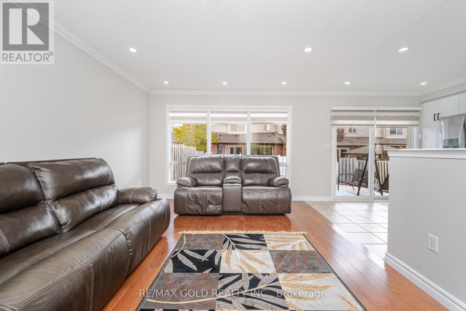 2496 Appalachain Drive, Oakville, Ontario  L6M 4S3 - Photo 18 - W12479534