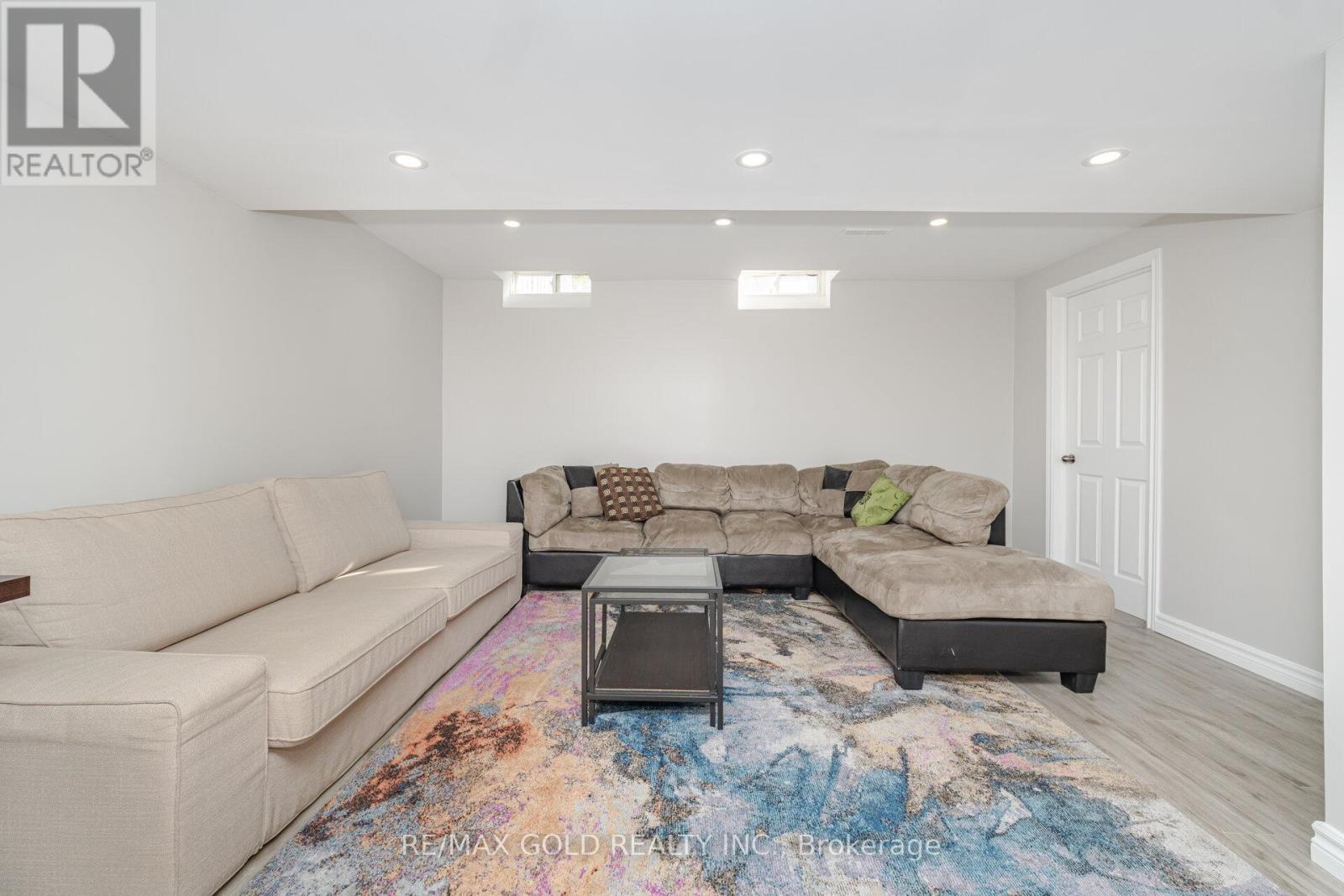 2496 Appalachain Drive, Oakville, Ontario  L6M 4S3 - Photo 36 - W12479534