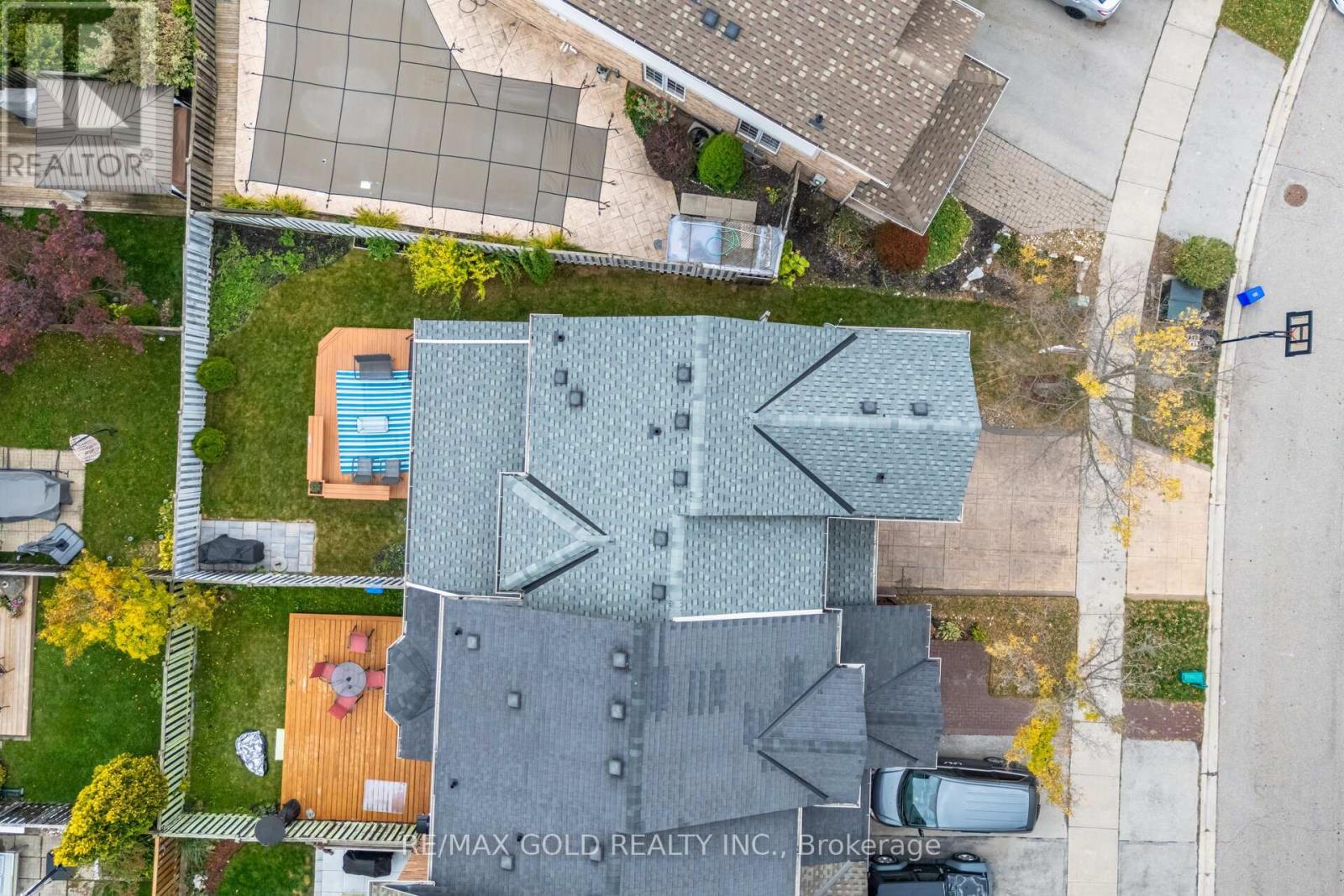 2496 Appalachain Drive, Oakville, Ontario  L6M 4S3 - Photo 5 - W12479534