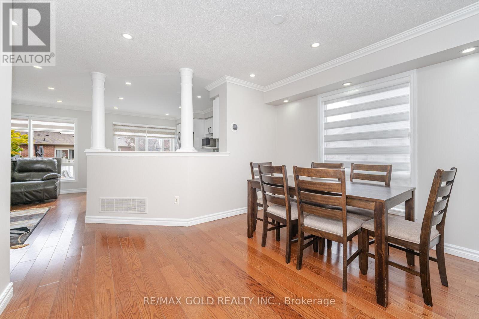 2496 Appalachain Drive, Oakville, Ontario  L6M 4S3 - Photo 16 - W12479534
