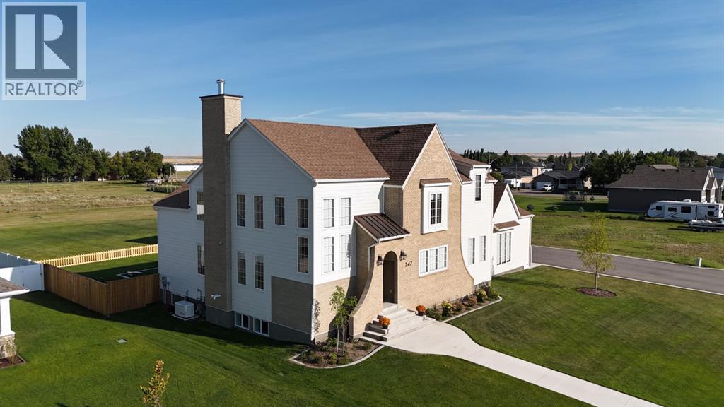 247 N 2 Street E, Magrath, Alberta