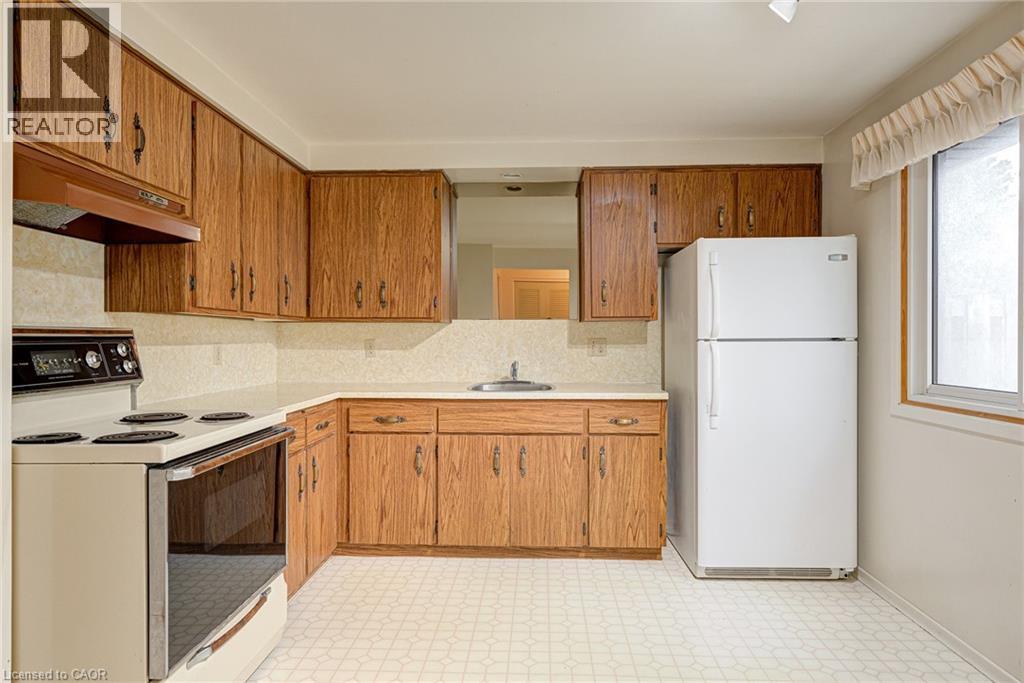 285 Sandowne Drive Unit# 9, Waterloo, Ontario  N2K 2C1 - Photo 14 - 40781534