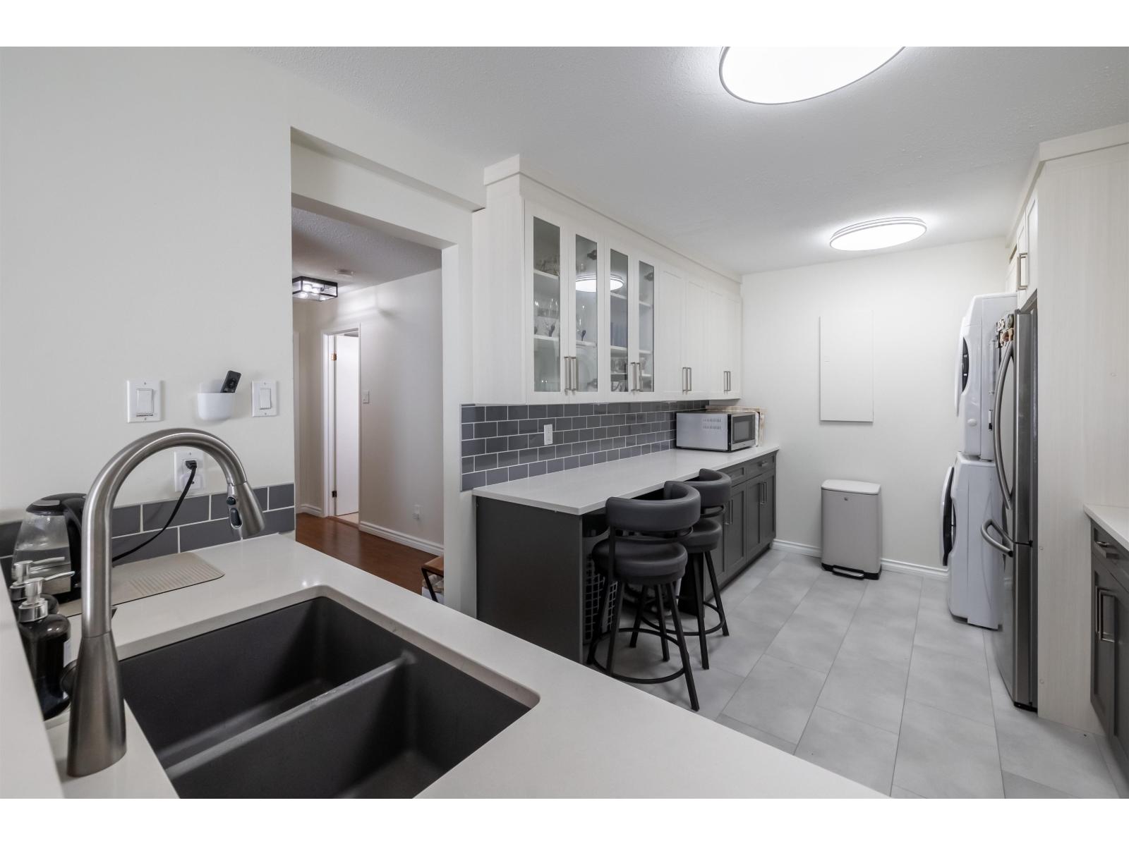 217 15275 19 Avenue, Surrey, British Columbia  V4A 1X6 - Photo 6 - R3060843