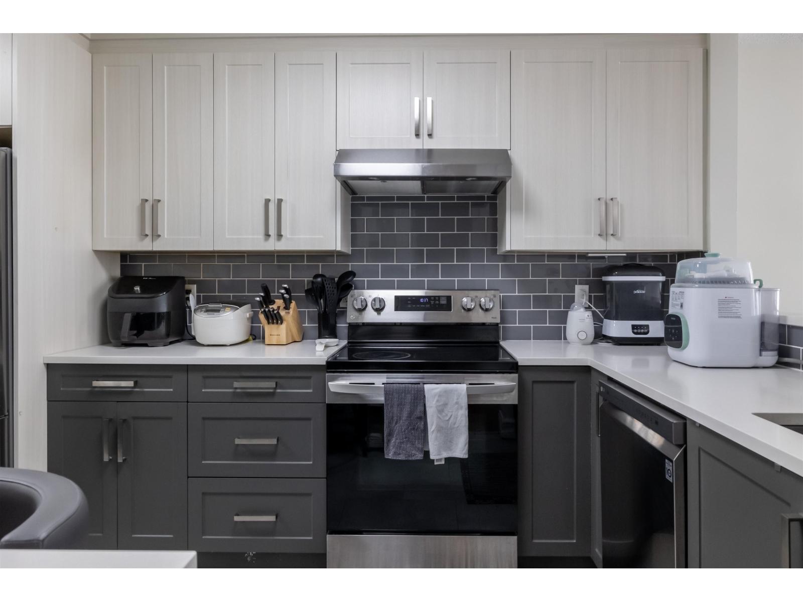 217 15275 19 Avenue, Surrey, British Columbia  V4A 1X6 - Photo 9 - R3060843
