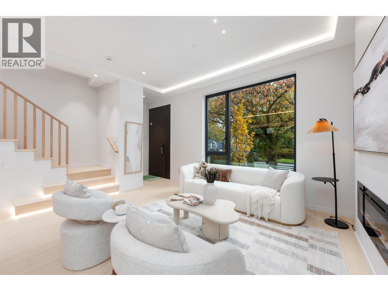 2 1595 W 66th Avenue, Vancouver, British Columbia  V6P 2R8 - Photo 4 - R3060267