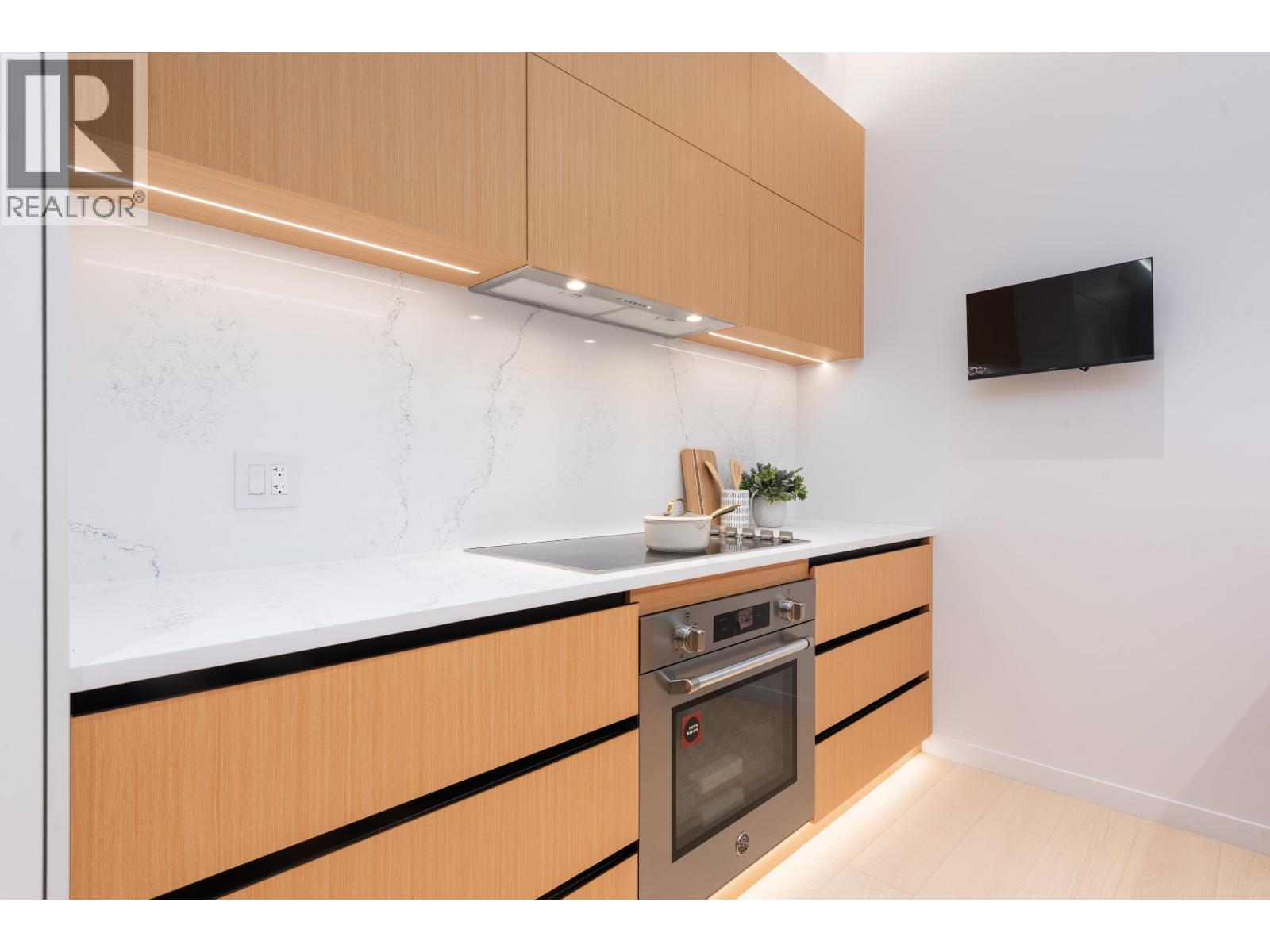 2 1595 W 66th Avenue, Vancouver, British Columbia  V6P 2R8 - Photo 13 - R3060267