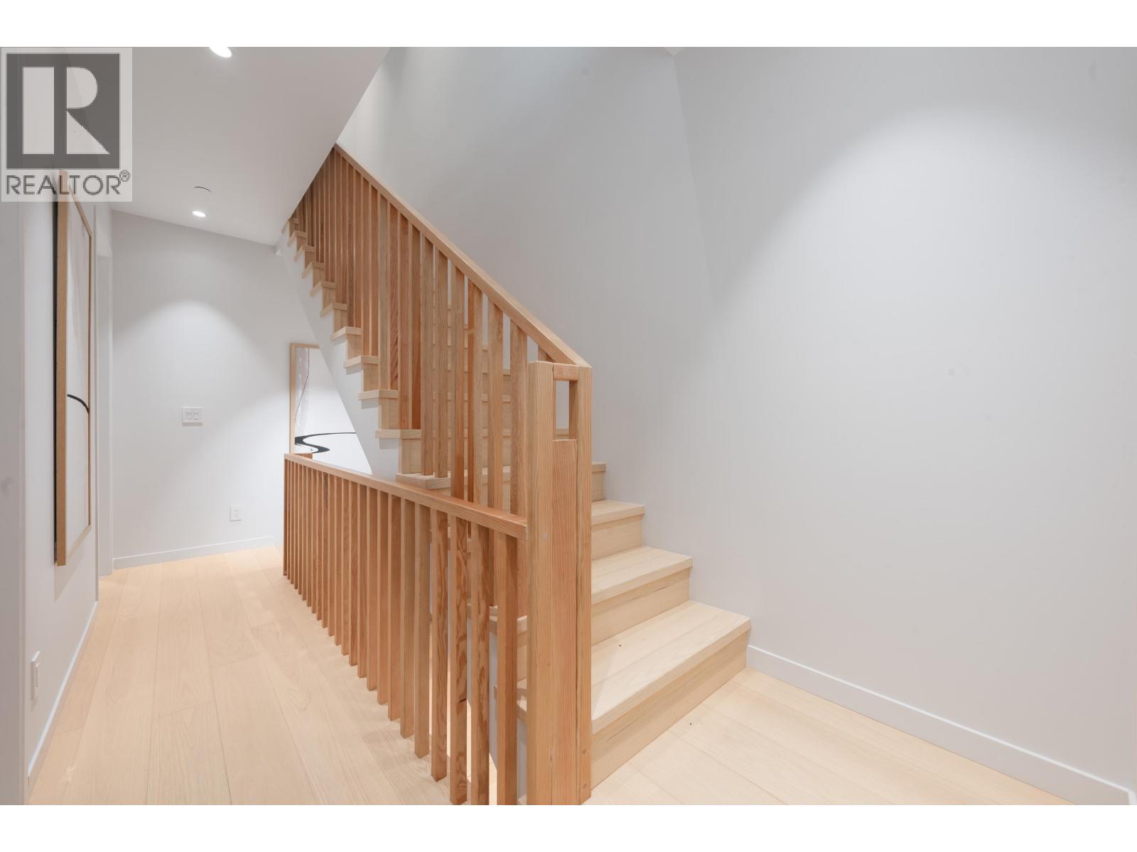 2 1595 W 66th Avenue, Vancouver, British Columbia  V6P 2R8 - Photo 30 - R3060267