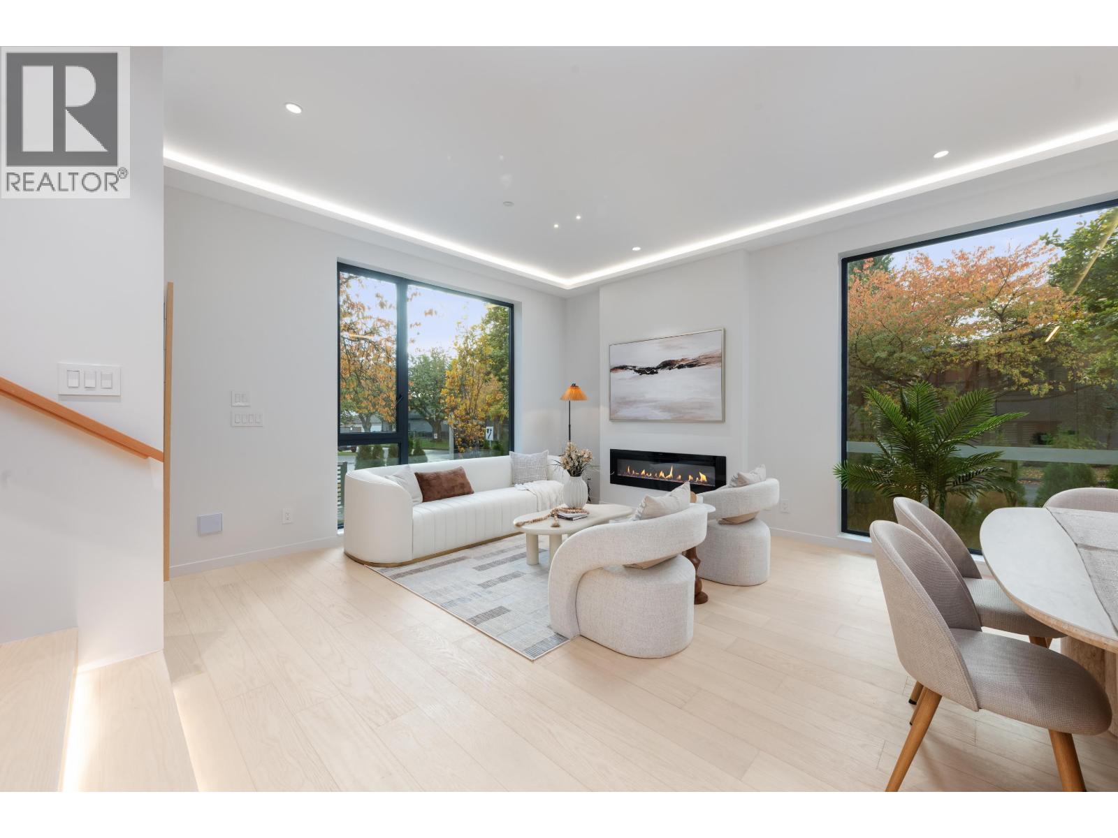 2 1595 W 66th Avenue, Vancouver, British Columbia  V6P 2R8 - Photo 6 - R3060267