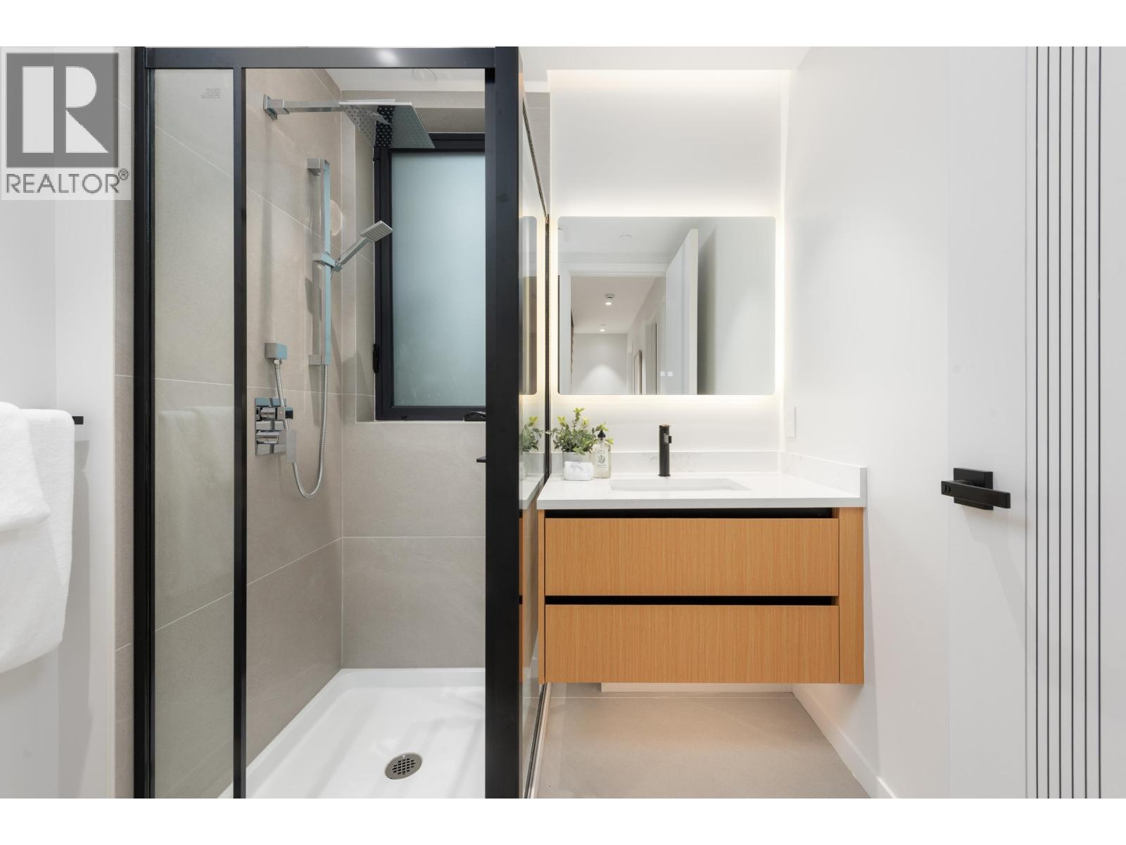 2 1595 W 66th Avenue, Vancouver, British Columbia  V6P 2R8 - Photo 26 - R3060267