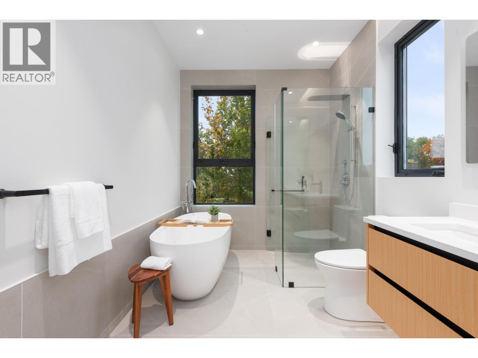 2 1595 W 66th Avenue, Vancouver, British Columbia  V6P 2R8 - Photo 22 - R3060267