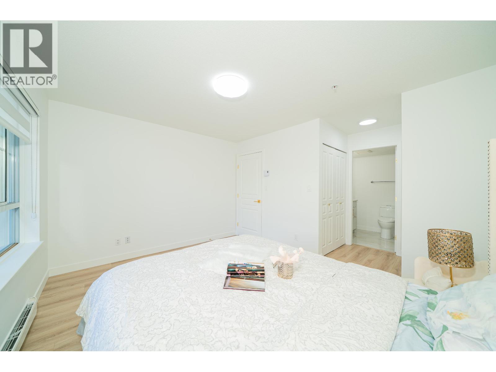 211 7117 Antrim Avenue, Burnaby, British Columbia  V5J 5K1 - Photo 5 - R3061585