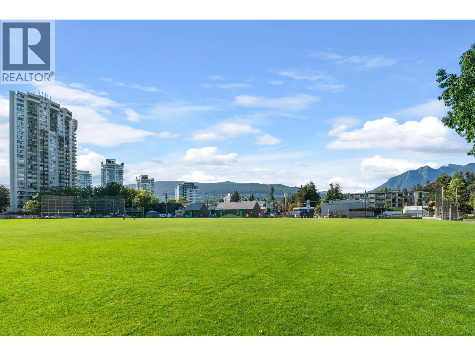 1155 Tatlow Avenue, North Vancouver, British Columbia  V7P 2Z4 - Photo 38 - R3061433