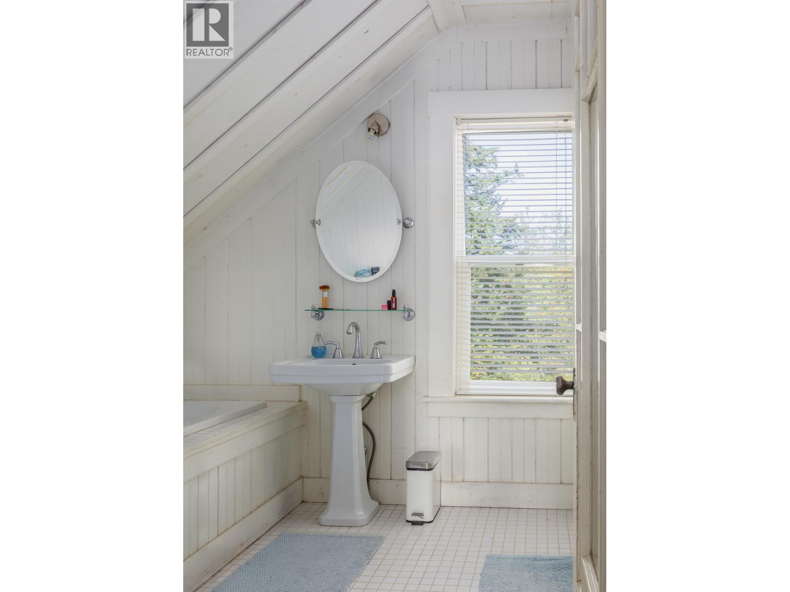 1189 Judd Road, Squamish, British Columbia  V0N 1H0 - Photo 24 - R3061578