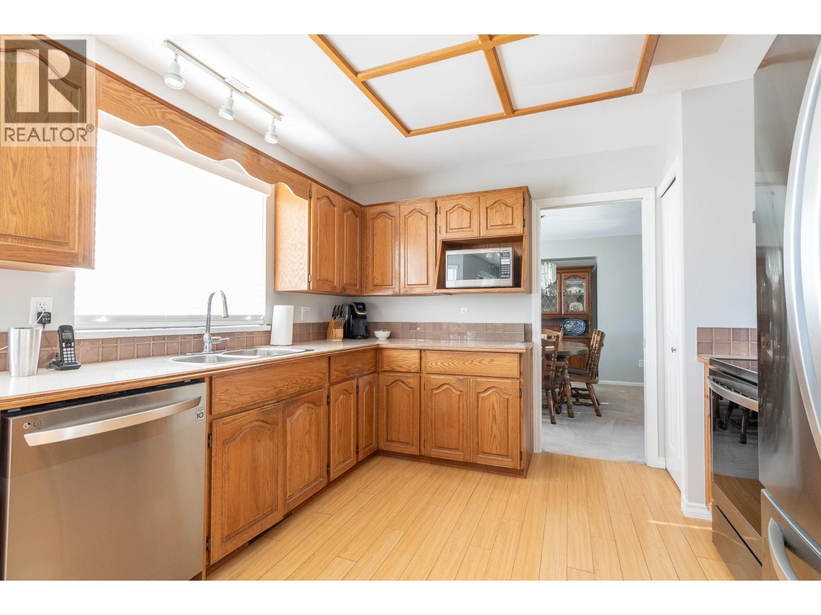 2658 Delahaye Drive, Coquitlam, British Columbia  V3B 7E7 - Photo 14 - R3061581