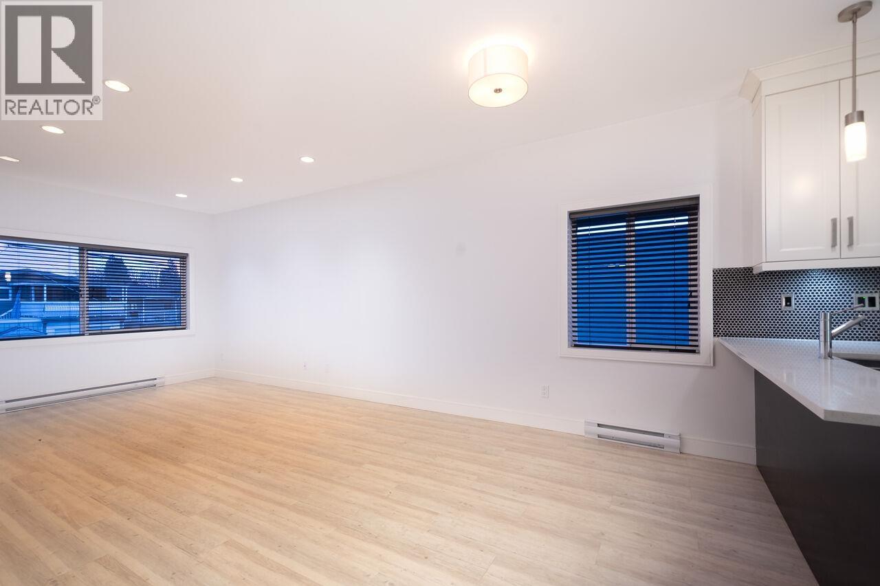 202 4548 Hastings Street, Burnaby, British Columbia  V5C 2K4 - Photo 11 - R3061576