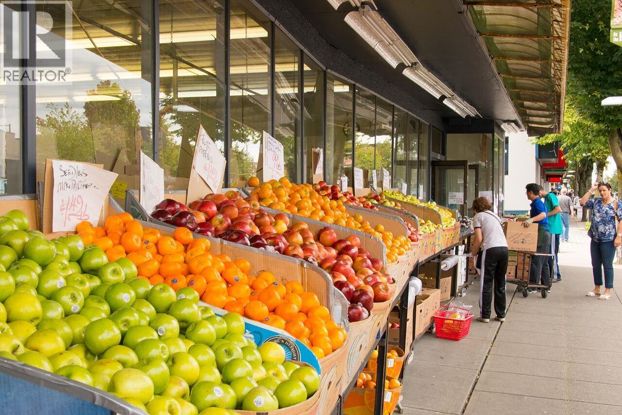 202 4548 Hastings Street, Burnaby, British Columbia  V5C 2K4 - Photo 34 - R3061576