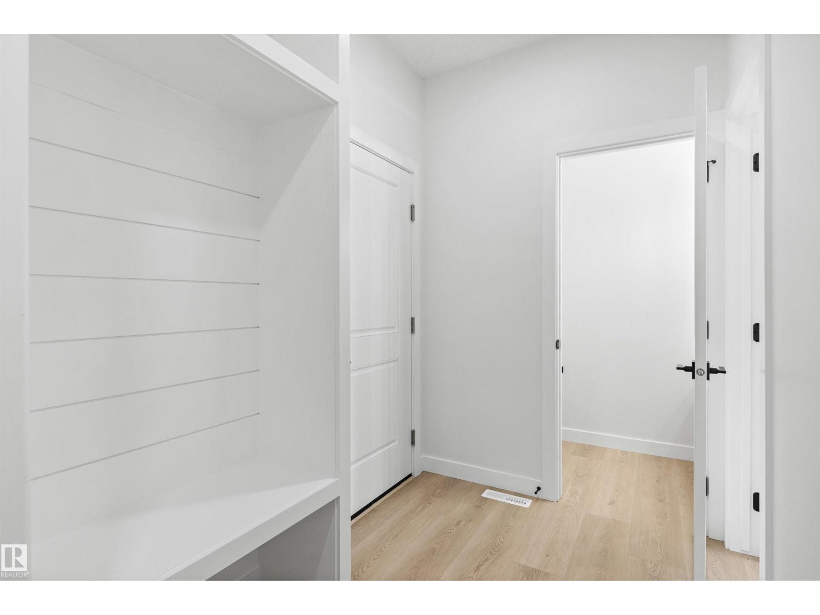 3331 Chickadee Drive Nw, Edmonton, Alberta  T5V 1R5 - Photo 10 - E4463290