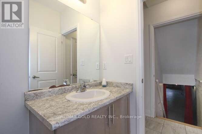 35 Dalbeattie Drive, Brampton, Ontario  L6Y 6H7 - Photo 33 - W12469493