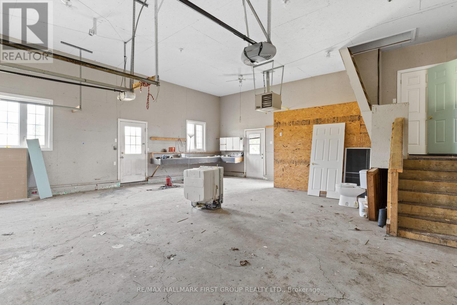 2898 County 2 Road, Prince Edward County, Ontario  K0K 1A0 - Photo 26 - X12444454