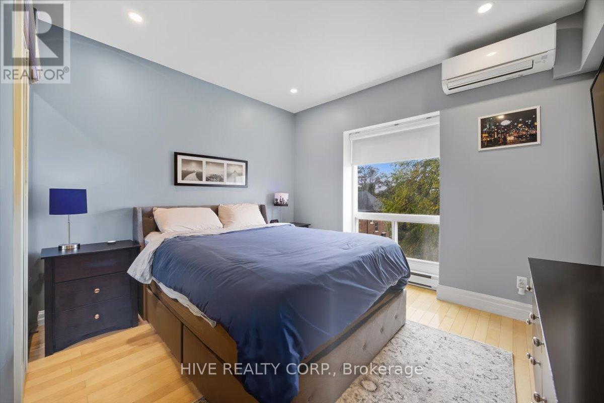 D - 957 Broadview Avenue, Toronto, Ontario  M4K 2R5 - Photo 24 - E12479660