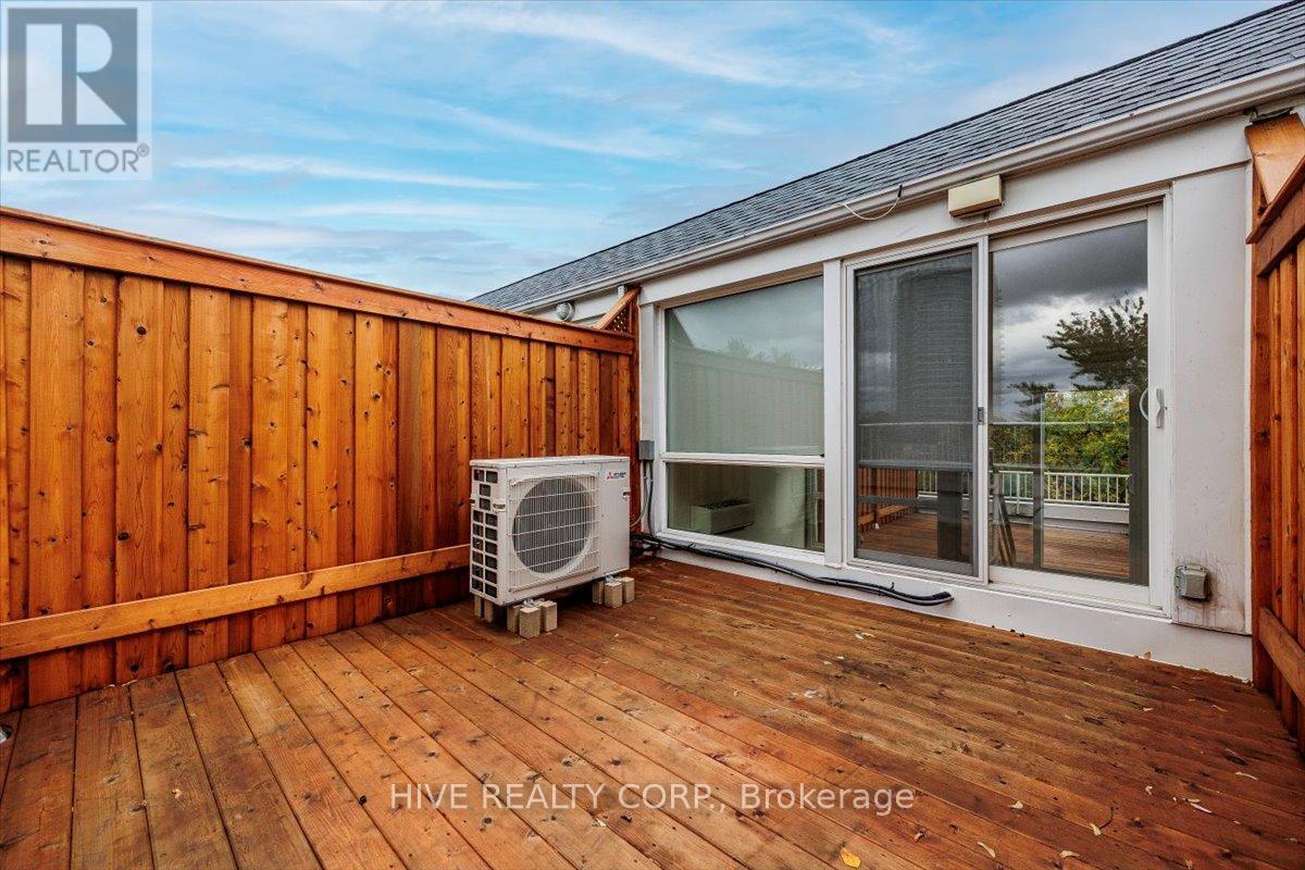 D - 957 Broadview Avenue, Toronto, Ontario  M4K 2R5 - Photo 41 - E12479660