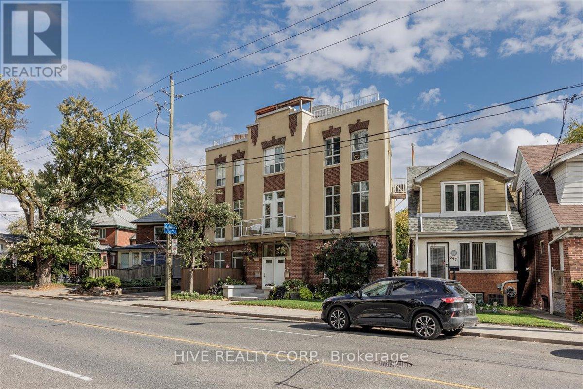 D - 957 Broadview Avenue, Toronto, Ontario  M4K 2R5 - Photo 5 - E12479660