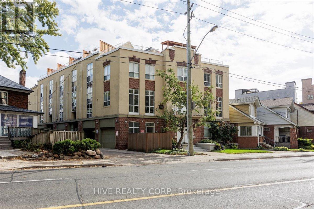 D - 957 Broadview Avenue, Toronto, Ontario  M4K 2R5 - Photo 6 - E12479660
