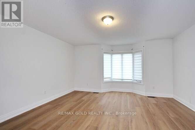 35 Dalbeattie Drive, Brampton, Ontario  L6Y 6H7 - Photo 20 - W12474284