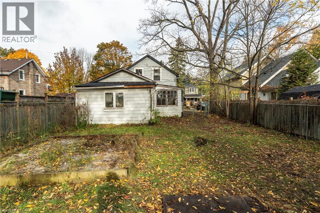 18 Foster Ave Avenue, Guelph, Ontario  N1H 3B3 - Photo 5 - 40781557