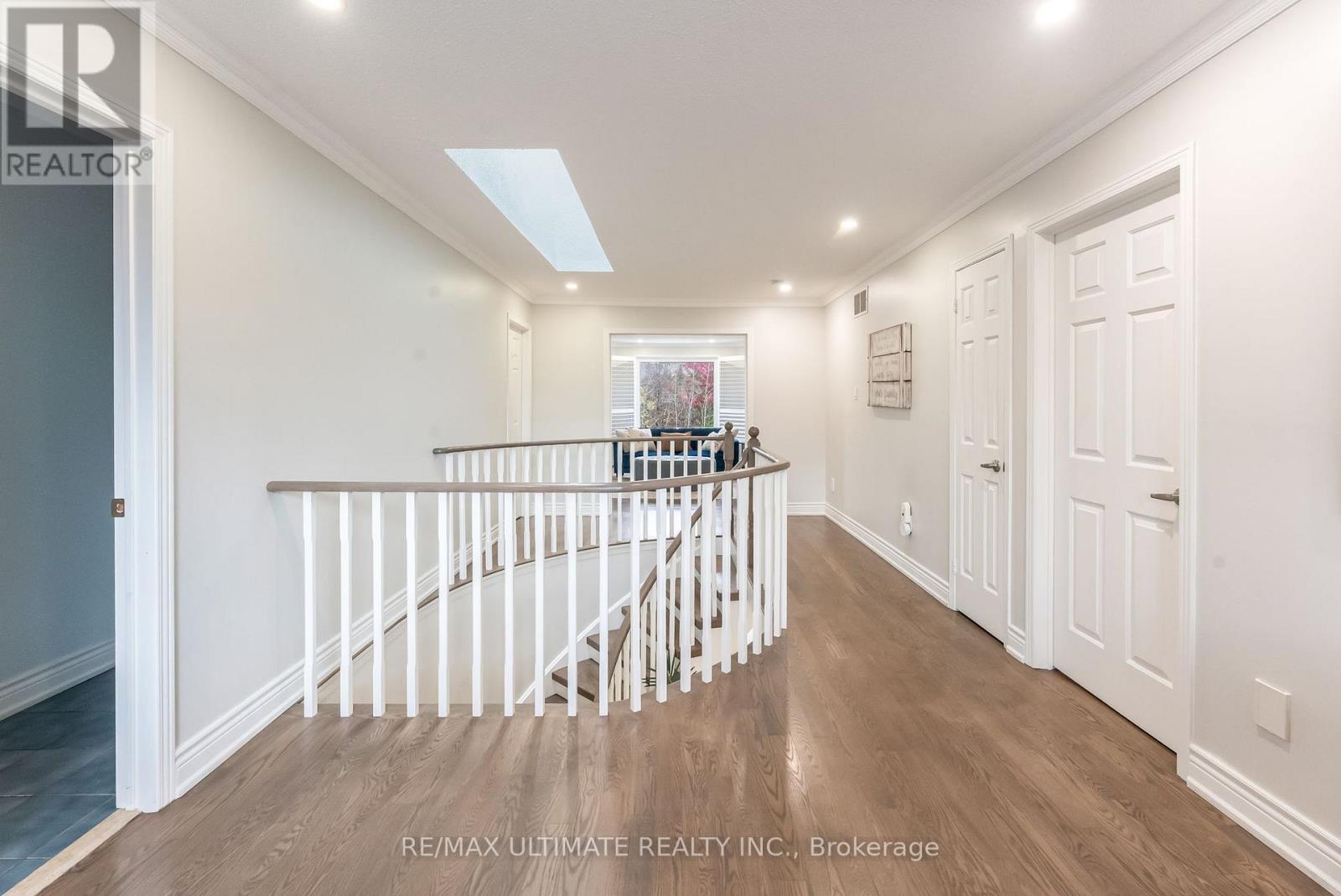 1689 Copseholm Trail, Mississauga, Ontario  L4W 2C1 - Photo 21 - W12479661