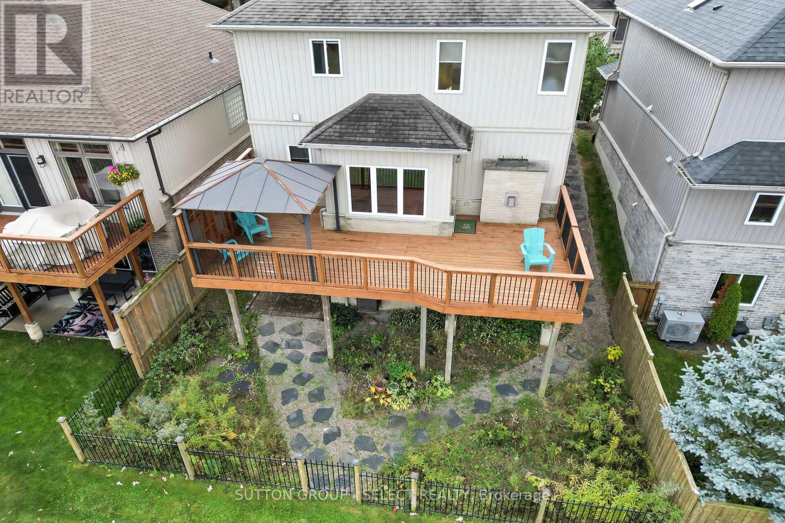 43 - 777 Apricot Drive, London South, Ontario  N6K 5B3 - Photo 42 - X12479668