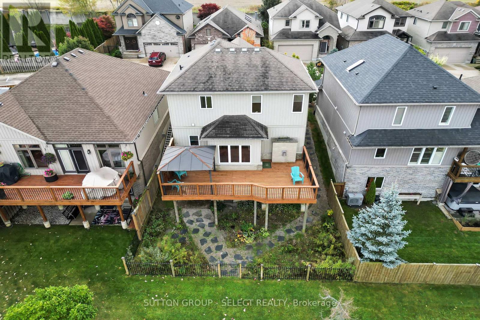 43 - 777 Apricot Drive, London South, Ontario  N6K 5B3 - Photo 43 - X12479668