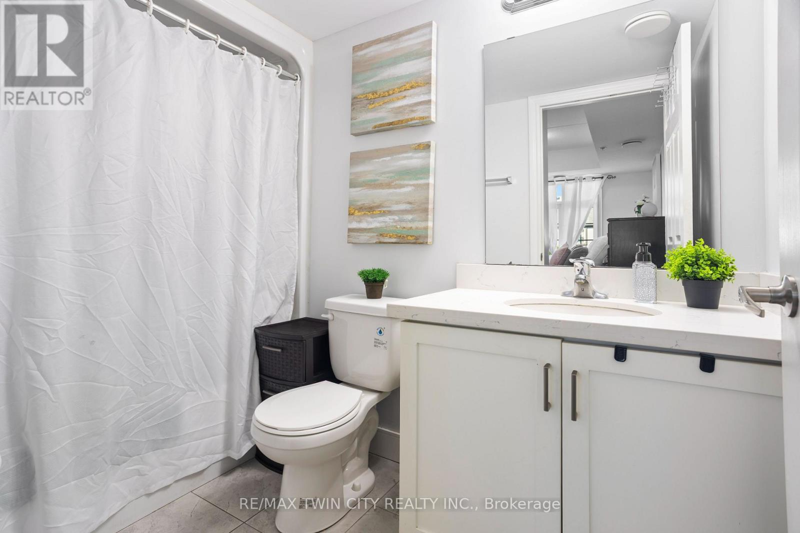 204 - 64 Frederick Drive, Guelph, Ontario  N1L 0P3 - Photo 7 - X12479645